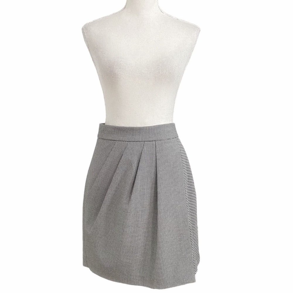 CLUB MONACO BLACK WHITE CHECKERED FAUX WRAP PLEATED MINI SKIRT